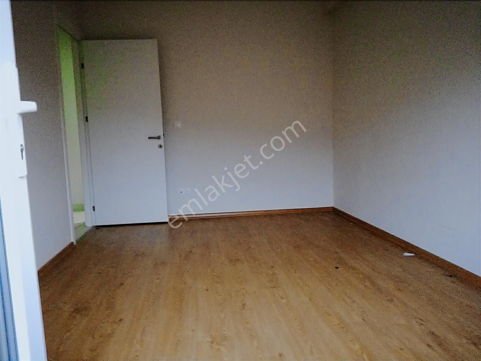 Maltepe Zümrütevlerde Full Ada Sitesi İçerisinde 2+1 80m2 Net - Görsel 16