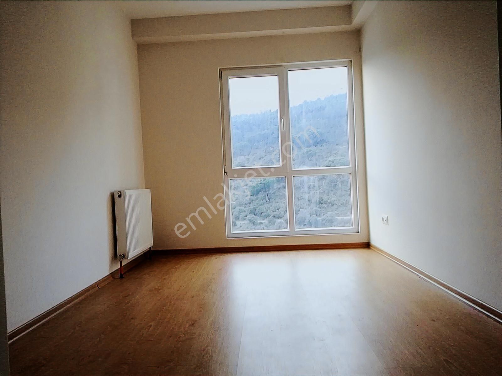 Maltepe Zümrütevlerde Full Ada Sitesi İçerisinde 2+1 80m2 Net - Görsel 2