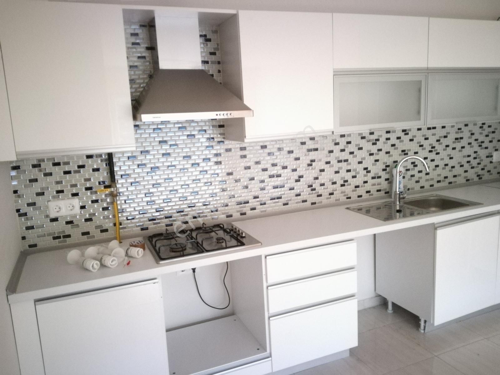 Maltepe Zümrütevlerde Full Ada Sitesi İçerisinde 2+1 80m2 Net - Görsel 15