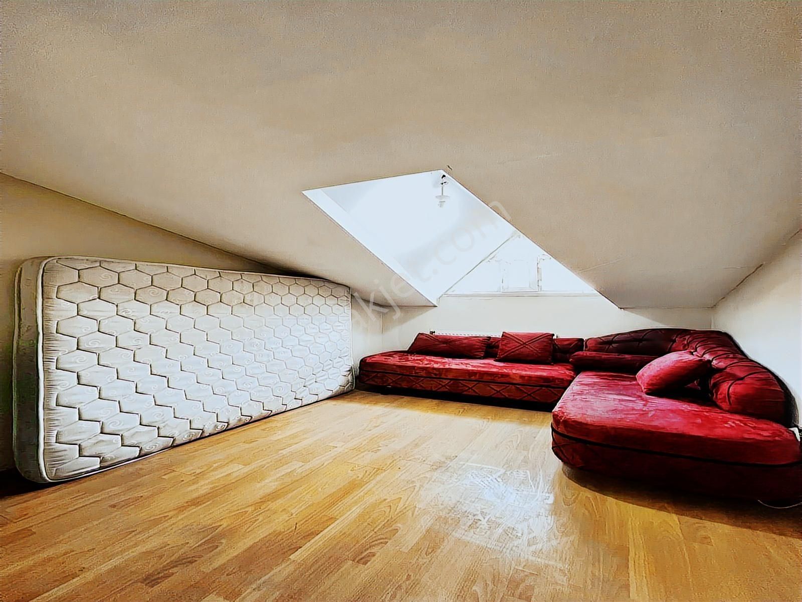 Pınar Mahallesi'nde 3+1 Çatı Katı | Kaçırılmayacak Fırsat! - Görsel 2