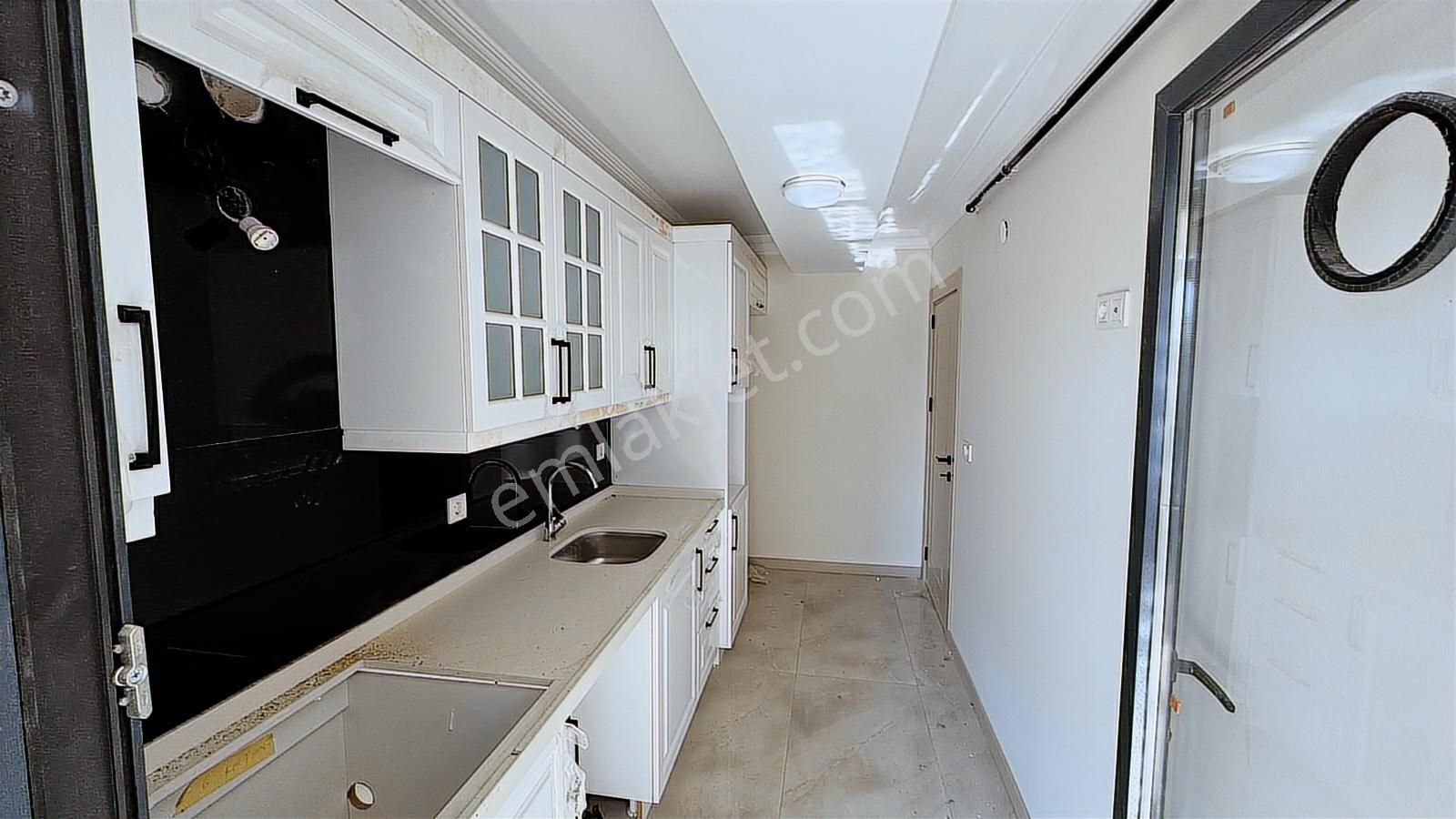 Ulubatlı Hasan Cami Yakını Sıfır 3+1 Daire - Görsel 3