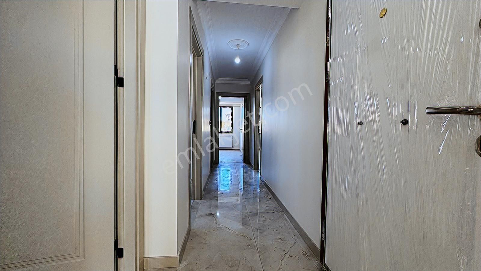 Ulubatlı Hasan Cami Yakını Sıfır 3+1 Daire - Görsel 11