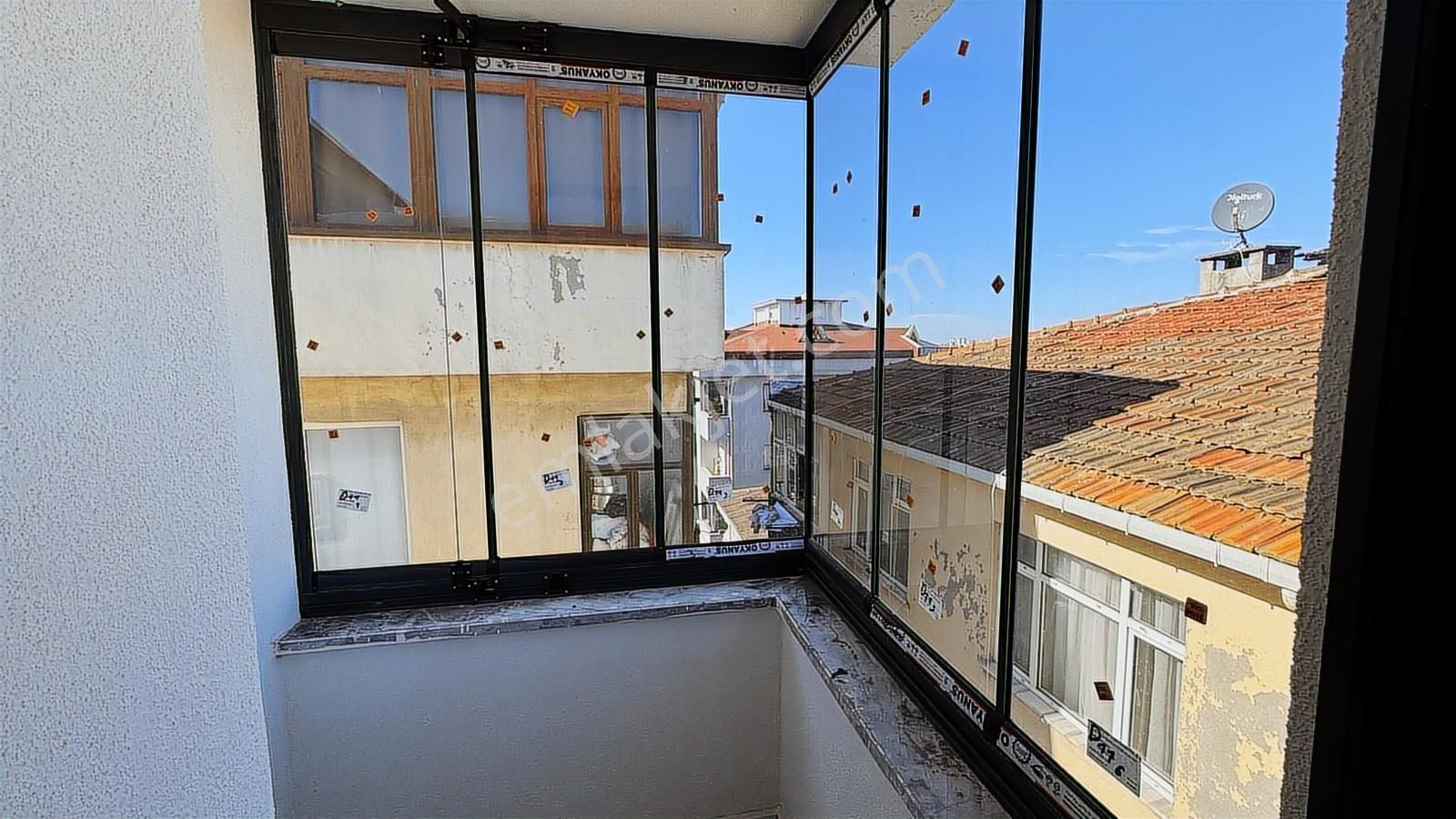 Ulubatlı Hasan Cami Yakını Sıfır 3+1 Daire - Görsel 22