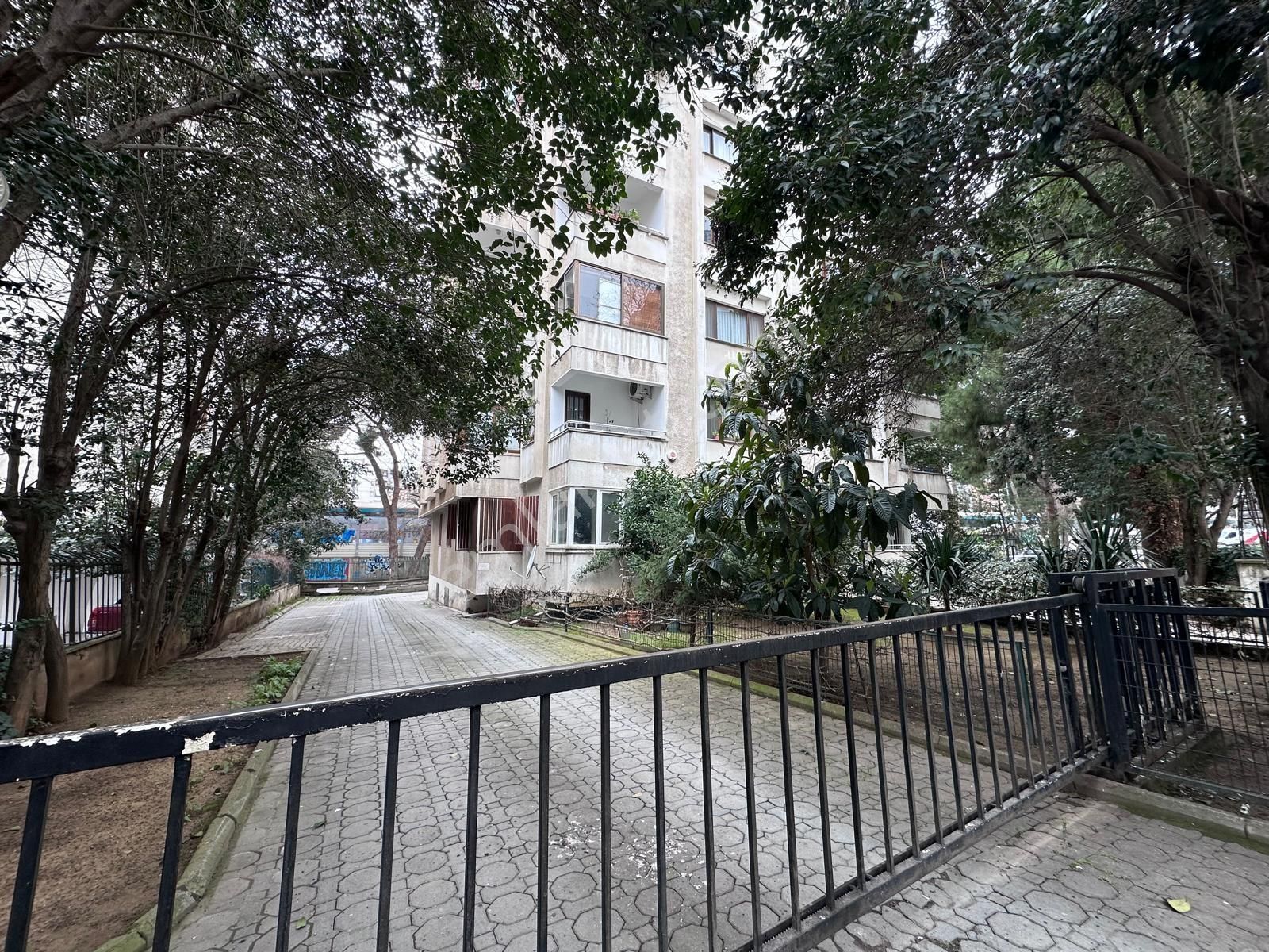 Erenköy'de 3+1 Net 125m2 Arsa Payı 65m2 Yatırımlık Fırsat Daire - Görsel 10