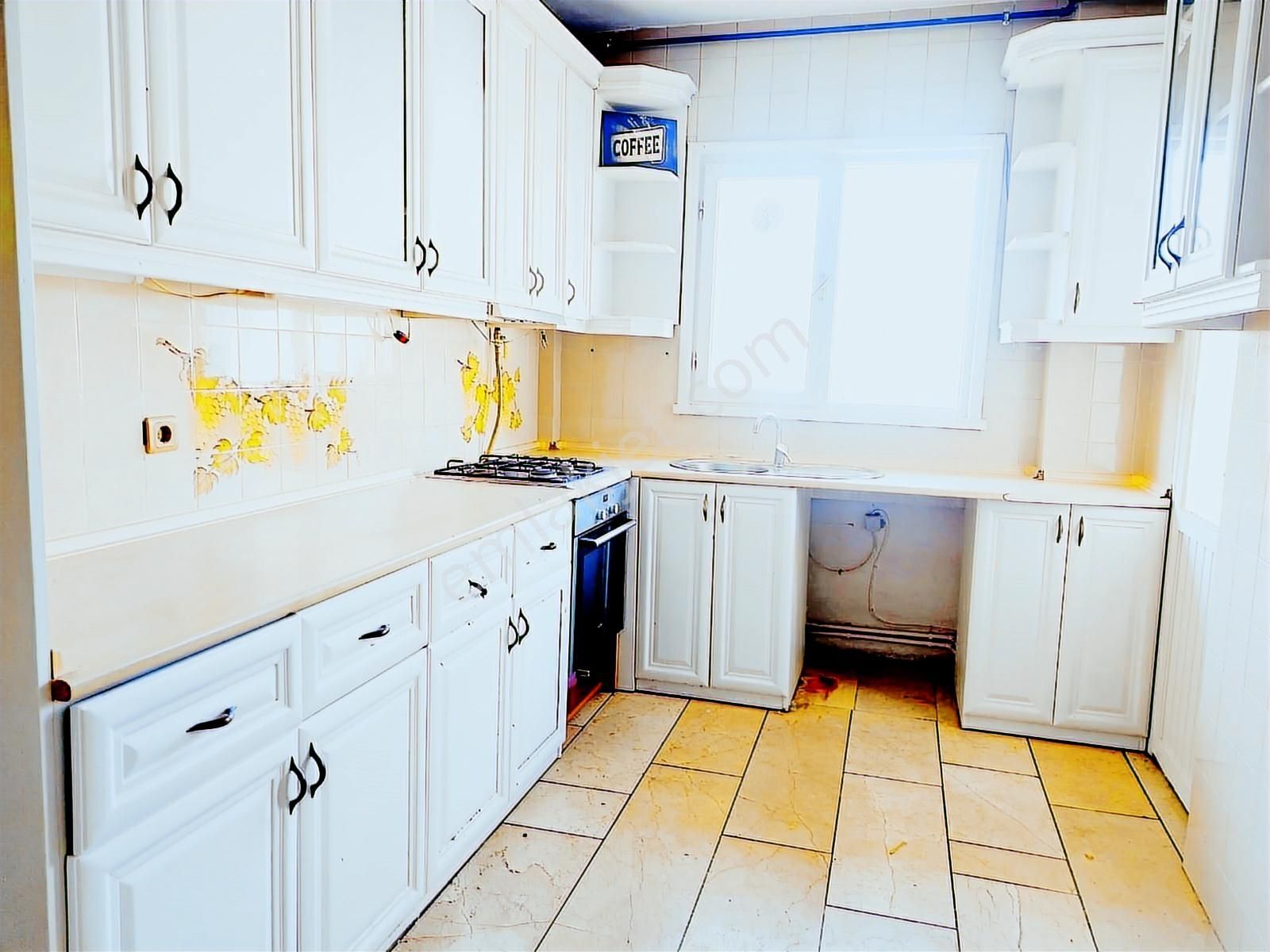 Erenköy'de 3+1 Net 125m2 Arsa Payı 65m2 Yatırımlık Fırsat Daire - Görsel 24