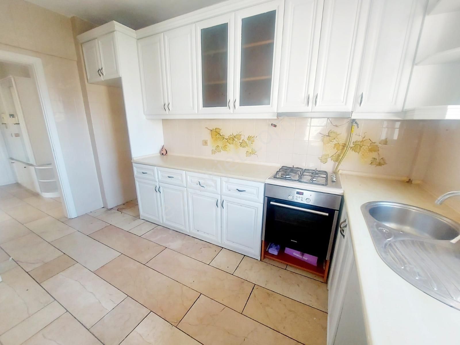 Erenköy'de 3+1 Net 125m2 Arsa Payı 65m2 Yatırımlık Fırsat Daire - Görsel 25