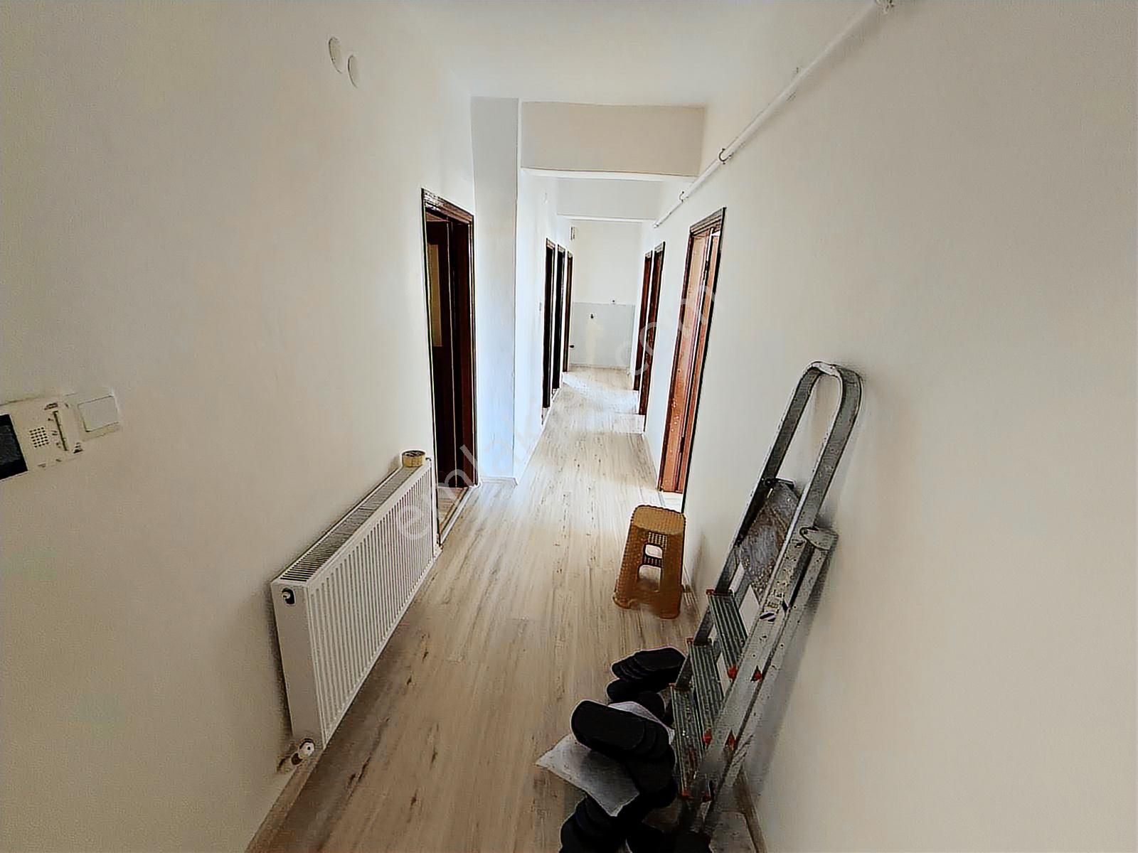 Pusula İnş.tan Cebeci Mah Cadeyey Yakın125m2 3+1 4kat Daire - Görsel 3