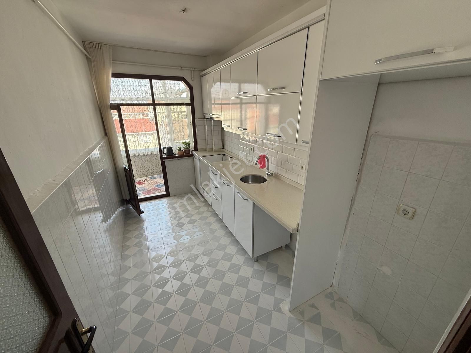 Pusula İnş.tan Cebeci Mah Cadeyey Yakın125m2 3+1 4kat Daire - Görsel 27