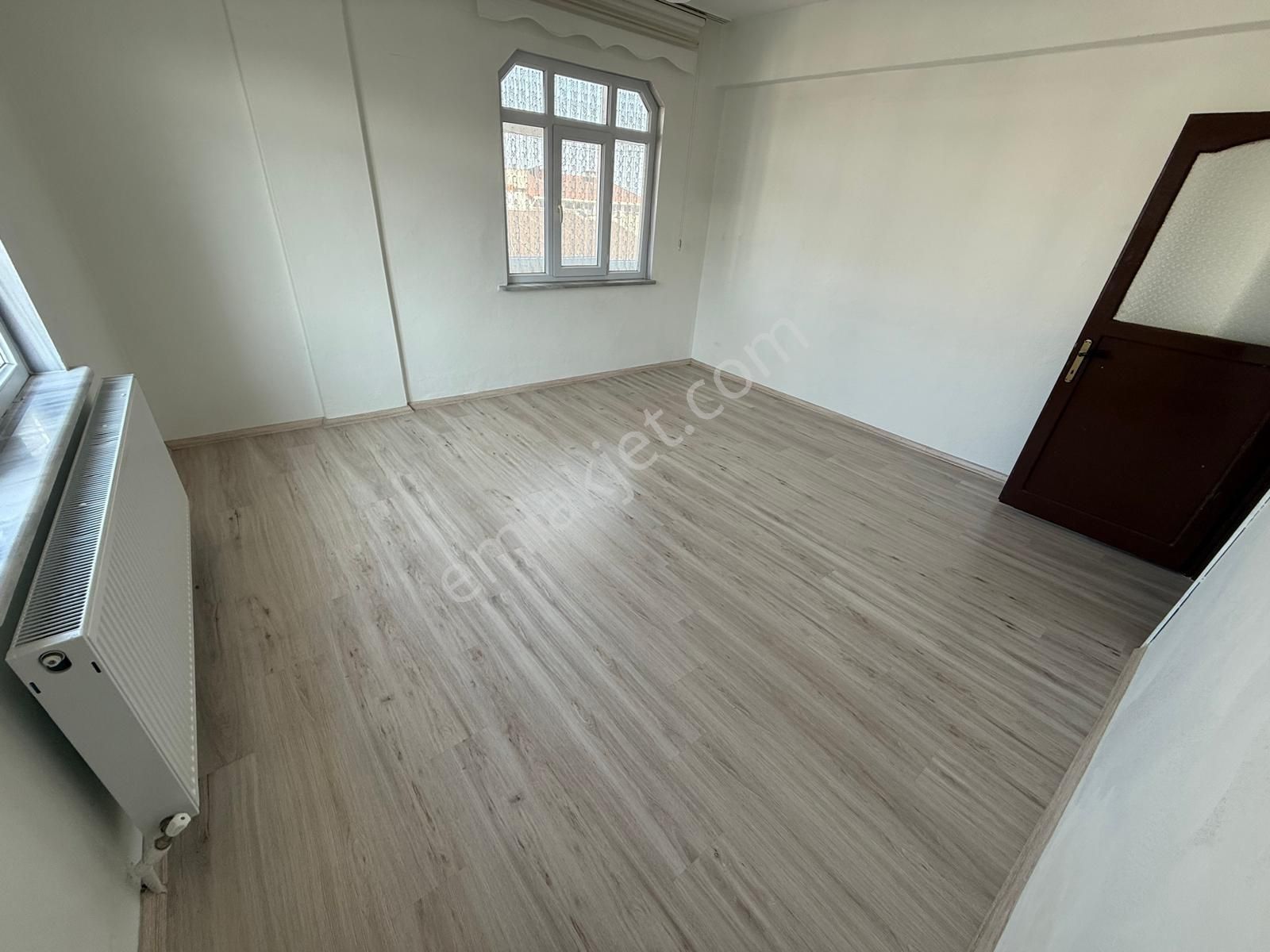 Pusula İnş.tan Cebeci Mah Cadeyey Yakın125m2 3+1 4kat Daire - Görsel 16