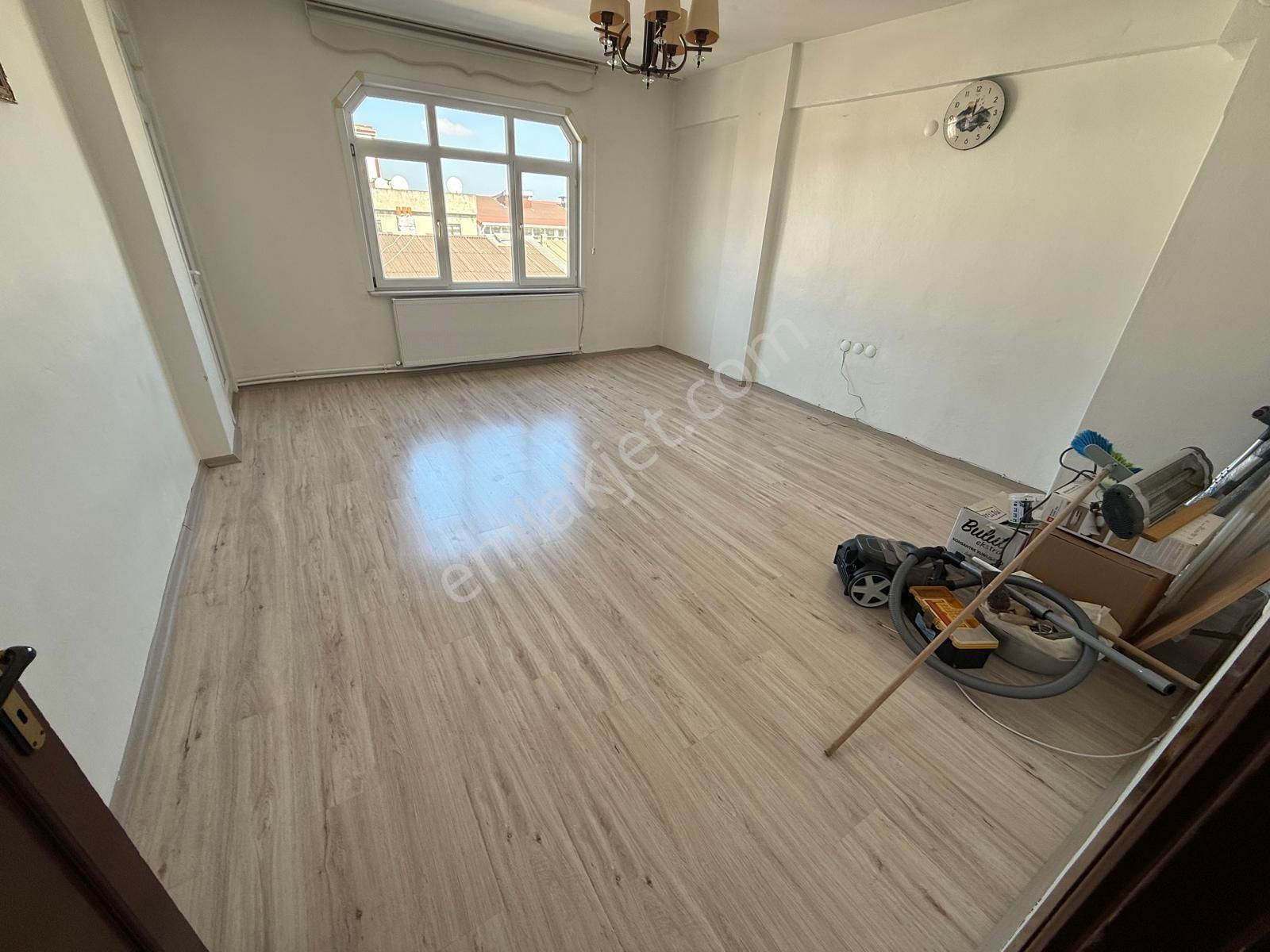 Pusula İnş.tan Cebeci Mah Cadeyey Yakın125m2 3+1 4kat Daire - Görsel 18