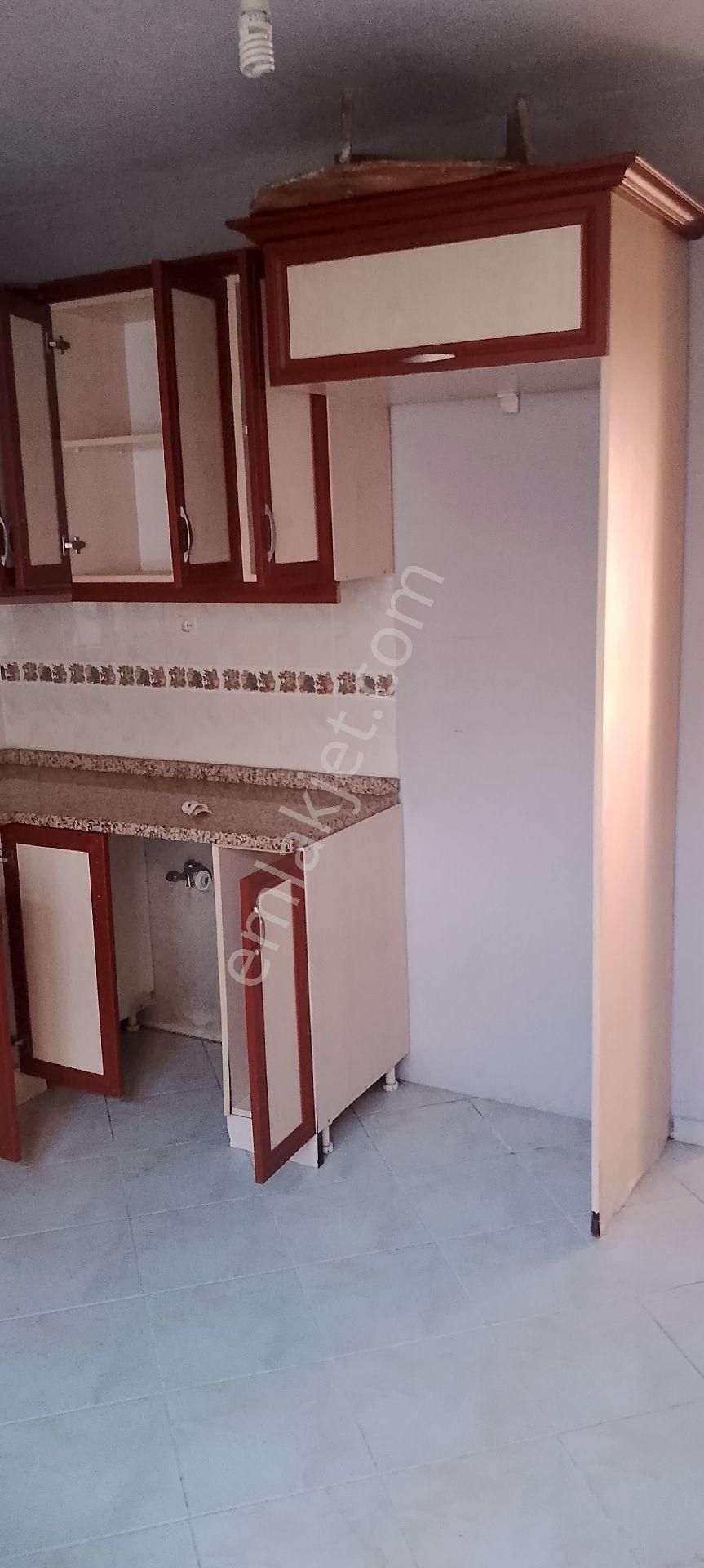 Geniş Ferah Ve Kullanışlı Kiralık Daire - Görsel 9