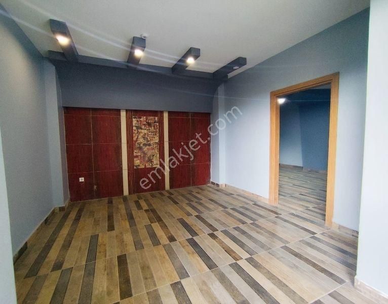 Mertcan Dan Yakacık Meydana Yürüme Site İçi 3+1 Ebeveyn Banyolu - Görsel 25