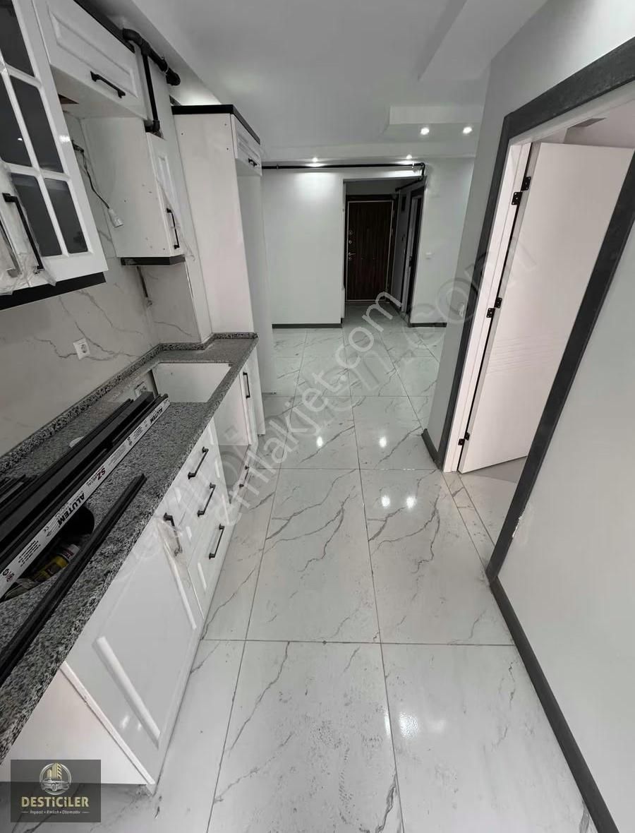 Ad-desticiler Huzur Mah 2+0 Sıfır Yapı Kullanışlı Fırsat Daire