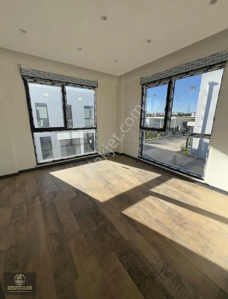 Ck-9 | Aşağısöğütönü'nde | Havuzlu | Güvenlikli | 4+1 Lüks Villa - Görsel 3