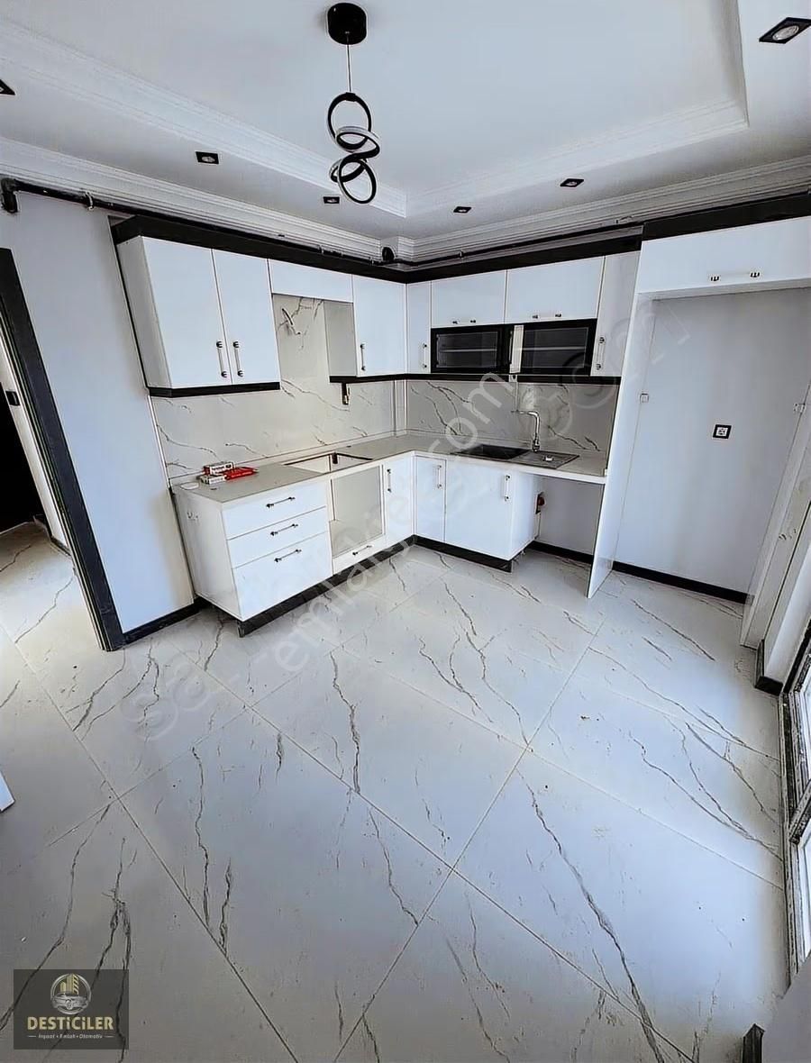 Lt-desticiler Albayrak Bulvarı Yakını Özel Garajlı 2+1 Daire - Görsel 17