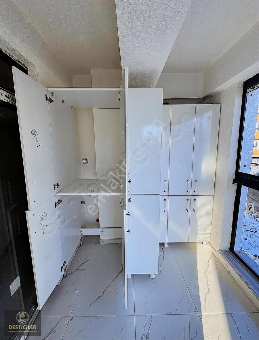 Lt-desticiler Albayrak Bulvarı Yakını Özel Garajlı 2+1 Daire - Görsel 7