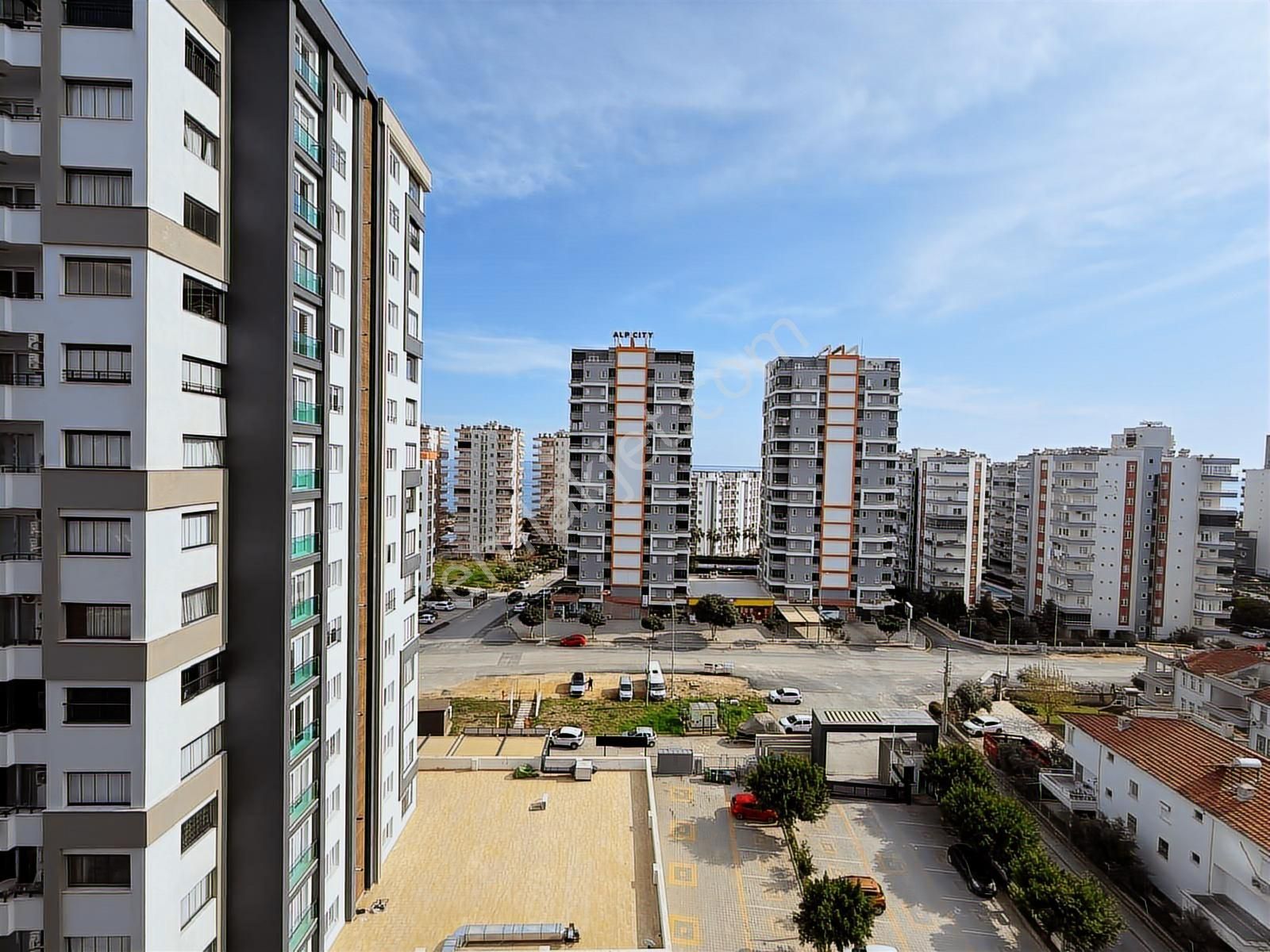 View'den Tece'de Denize 50m Mesafede Eşyalı 4+1 Satılık Daire - Görsel 23