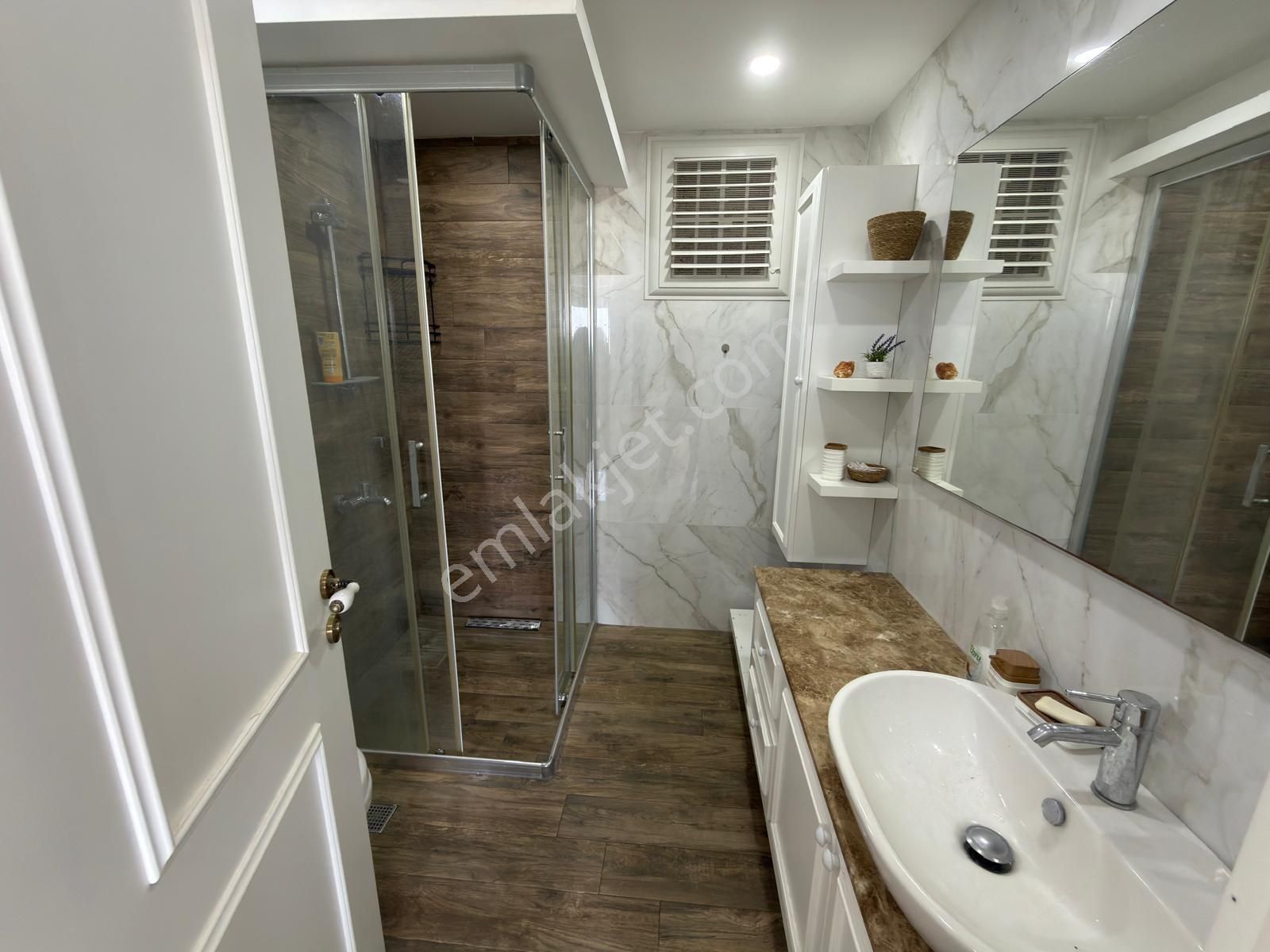 View'den Tece'de Denize 50m Mesafede Eşyalı 4+1 Satılık Daire - Görsel 22