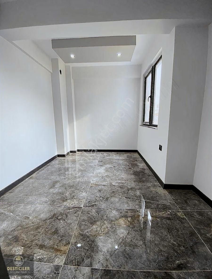 Yk-ertaş Blv. Shell Petrol Arkası Özel Garajlı Satılık 2+0 Daire - Görsel 6