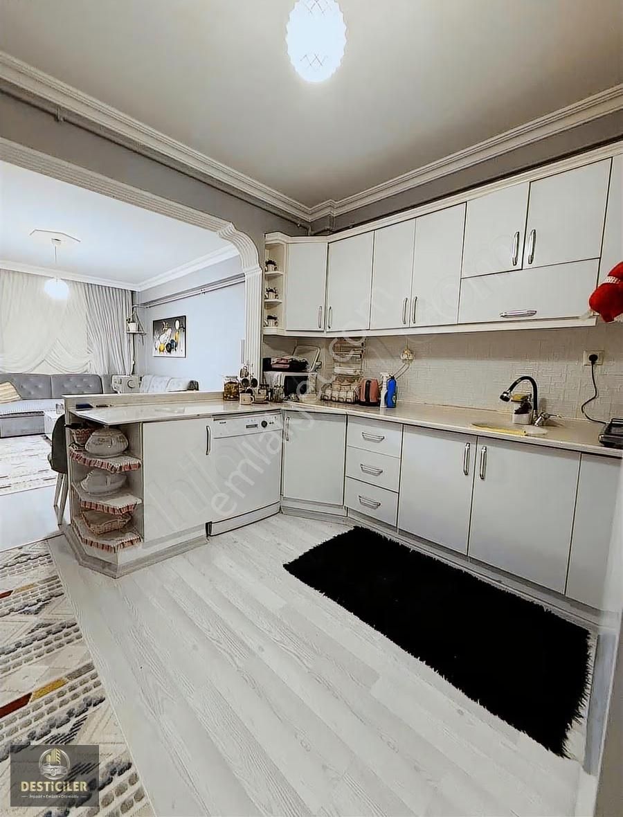 As-desticiler'den Gaffar Okan Cad.yanı Geniş Eşyalı 1+1 Daire - Görsel 6