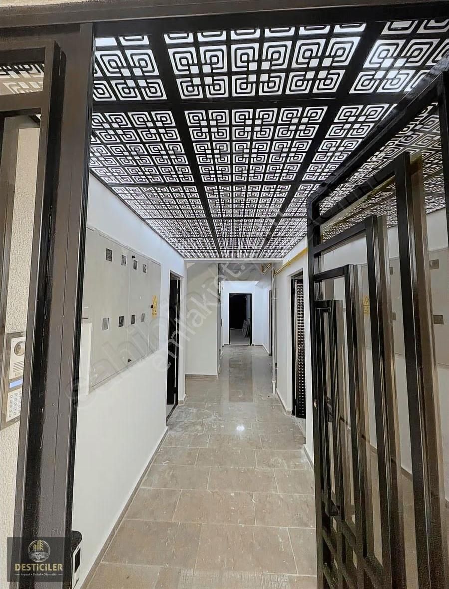 Om-şehir Hastanesi Yakını 2+1 Lüks Özel Garajlı Daire - Görsel 5