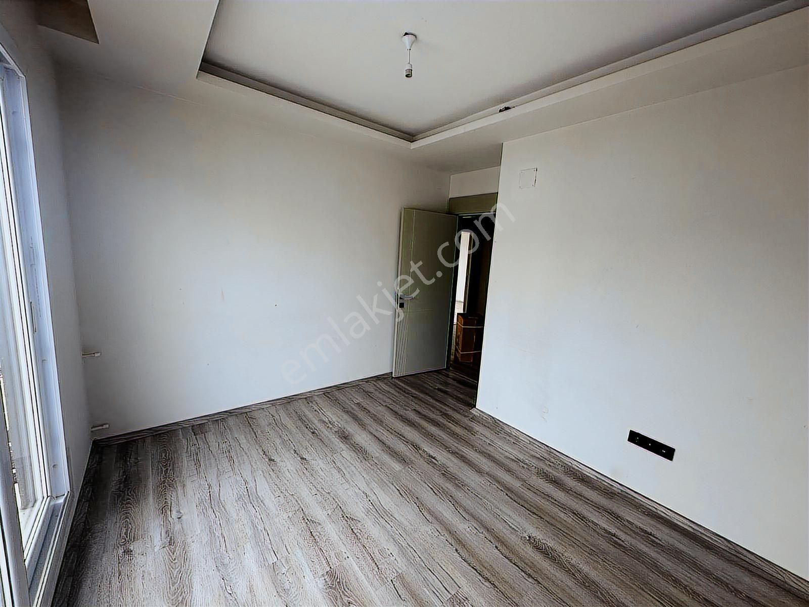 Toros Devlet Hastahanesine 100 Metre Mesafe Kiralık 2+1 Daire - Görsel 12