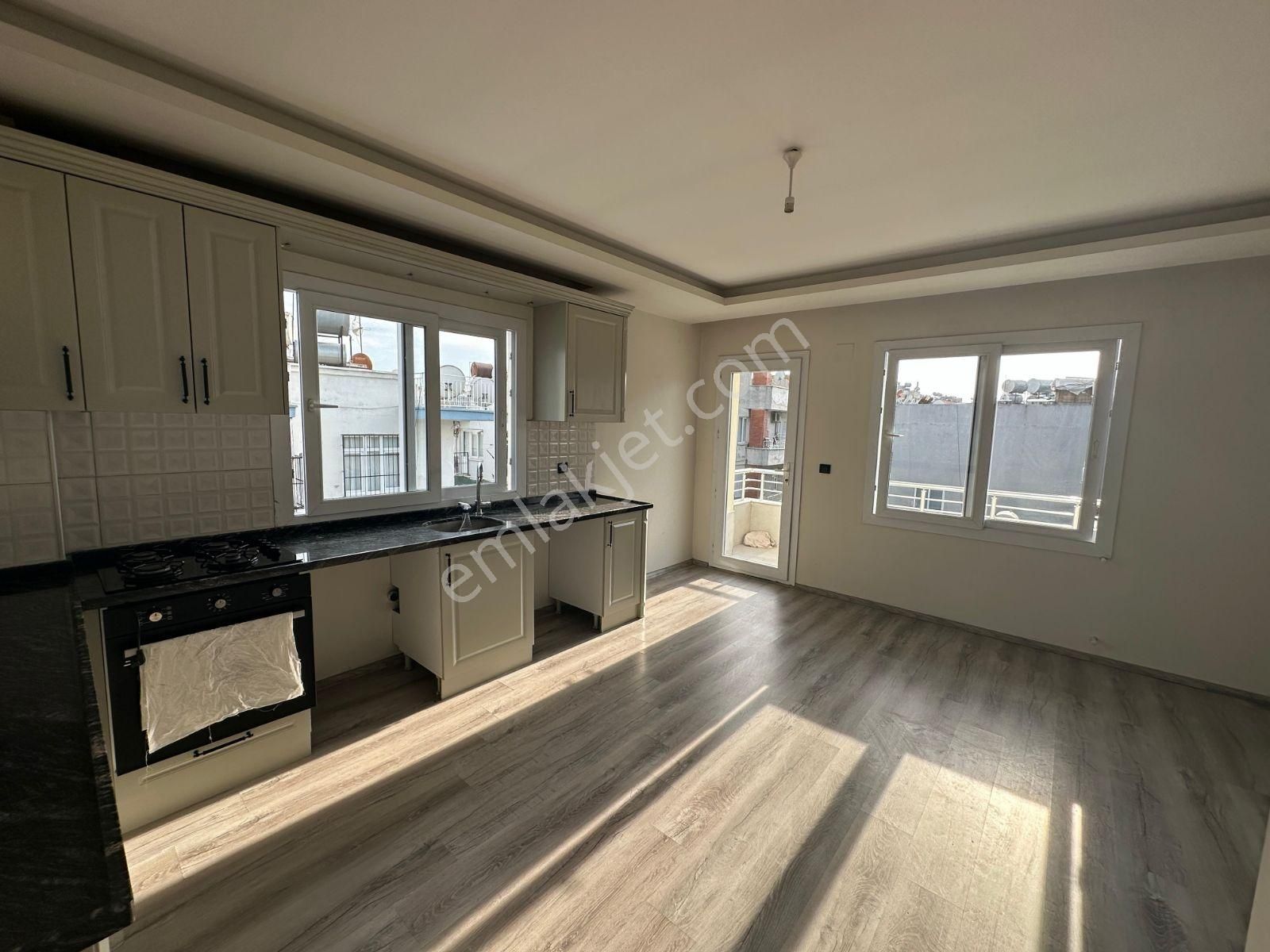 Toros Devlet Hastahanesine 100 Metre Mesafe Kiralık 2+1 Daire - Görsel 11