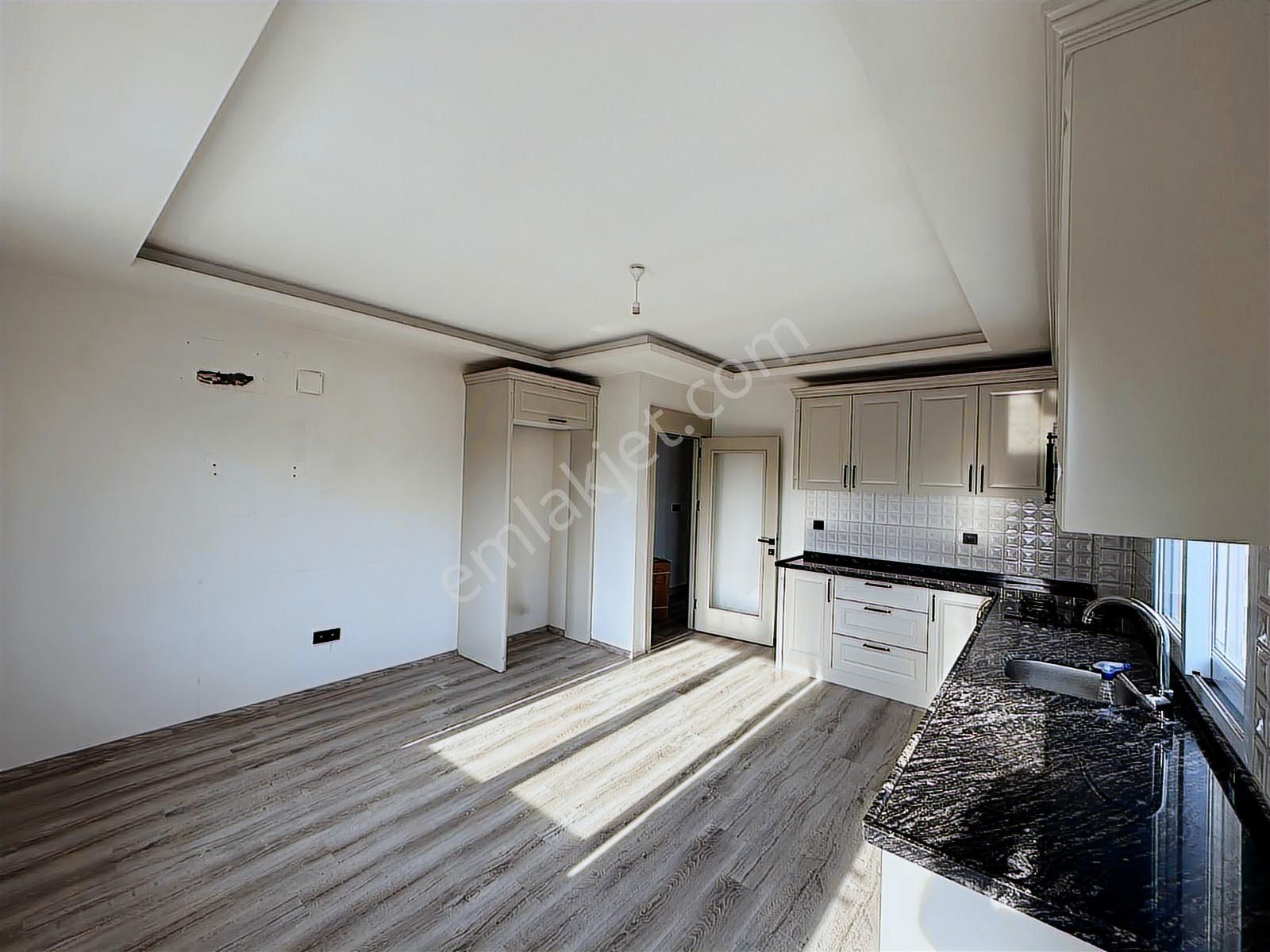 Toros Devlet Hastahanesine 100 Metre Mesafe Kiralık 2+1 Daire - Görsel 7