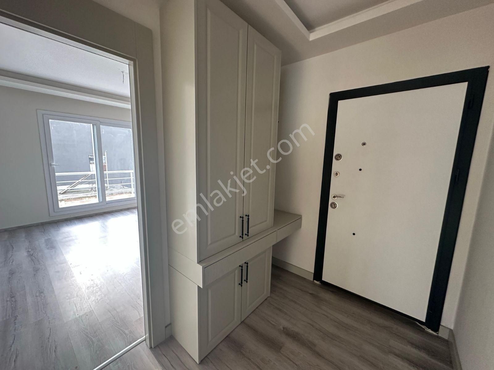 Toros Devlet Hastahanesine 100 Metre Mesafe Kiralık 2+1 Daire - Görsel 3