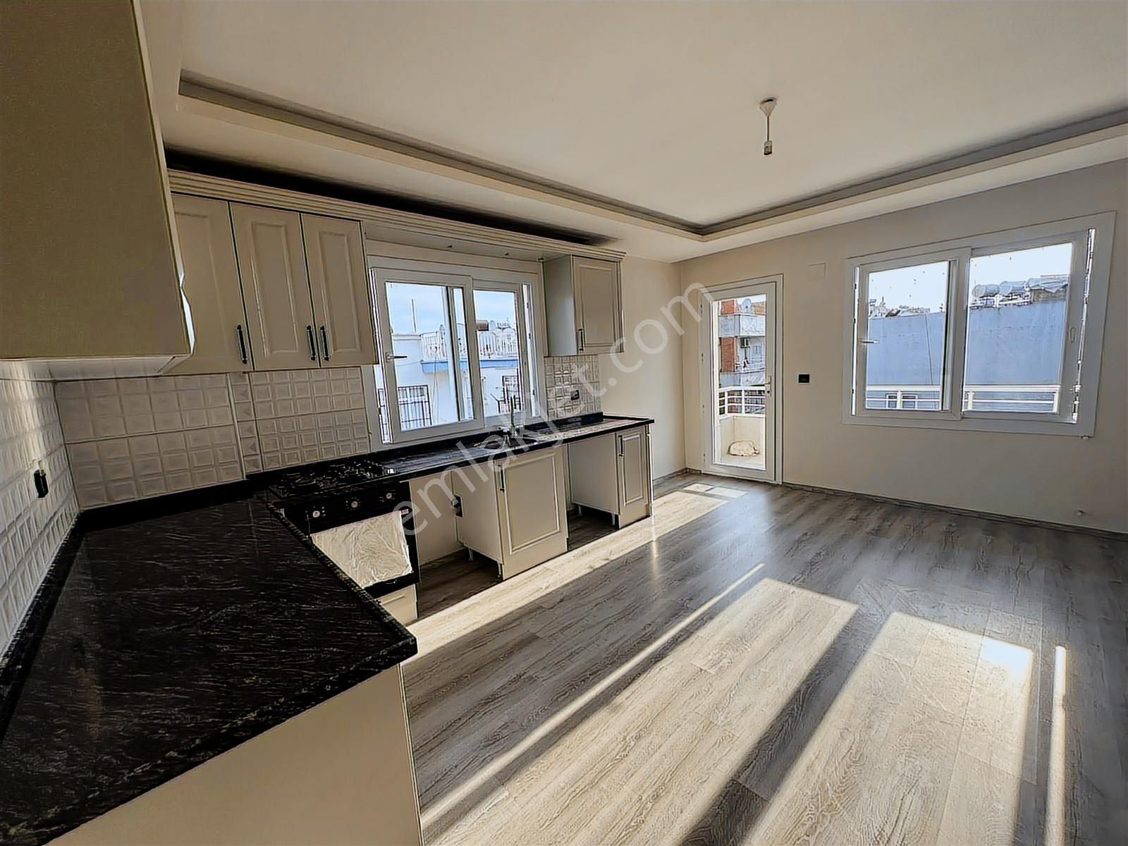 Toros Devlet Hastahanesine 100 Metre Mesafe Kiralık 2+1 Daire - Görsel 16