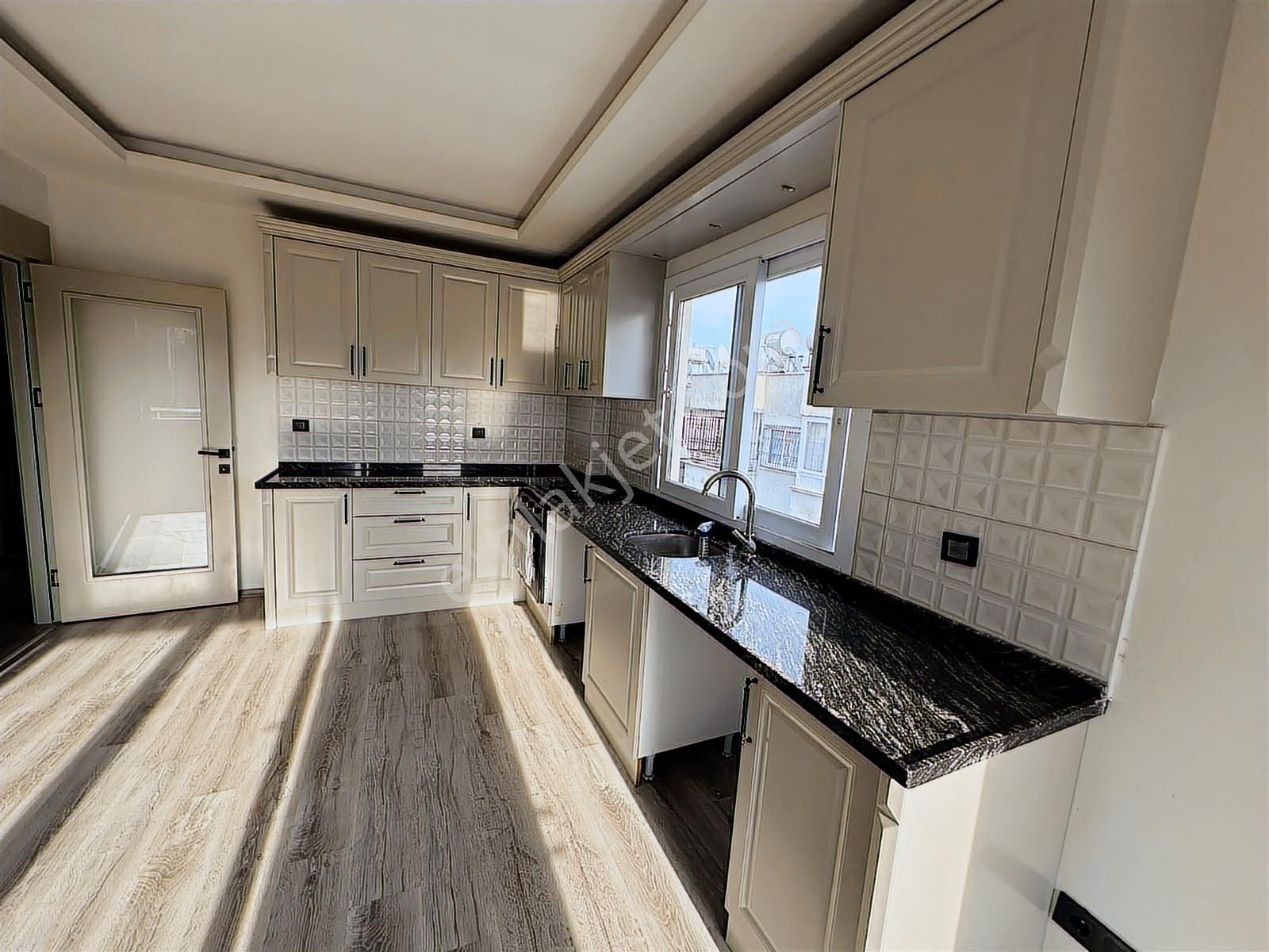 Toros Devlet Hastahanesine 100 Metre Mesafe Kiralık 2+1 Daire - Görsel 22