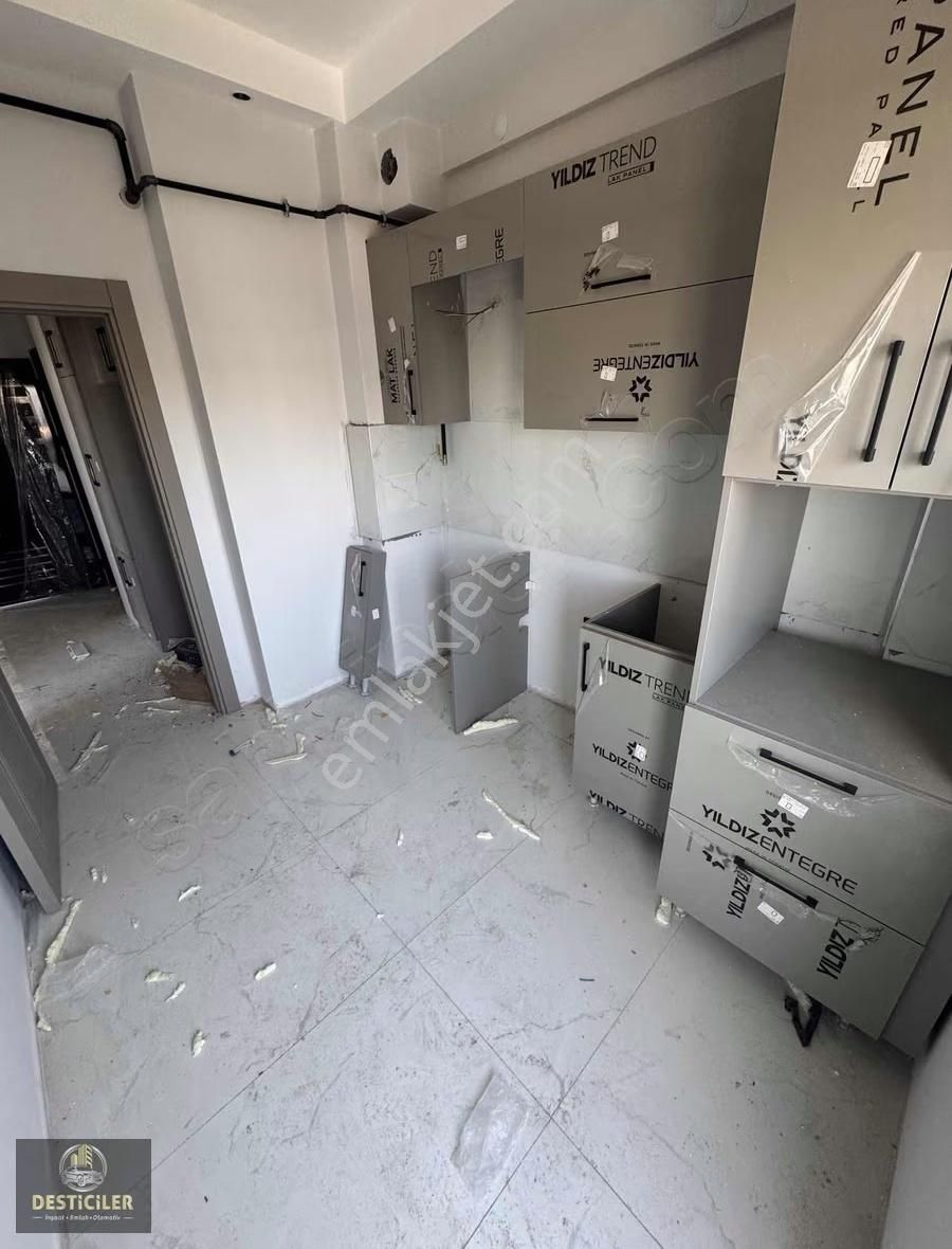 Ad-71 Evler Mahallesi Şehir Hastanesi Yakını 2+0 Lüks Daire