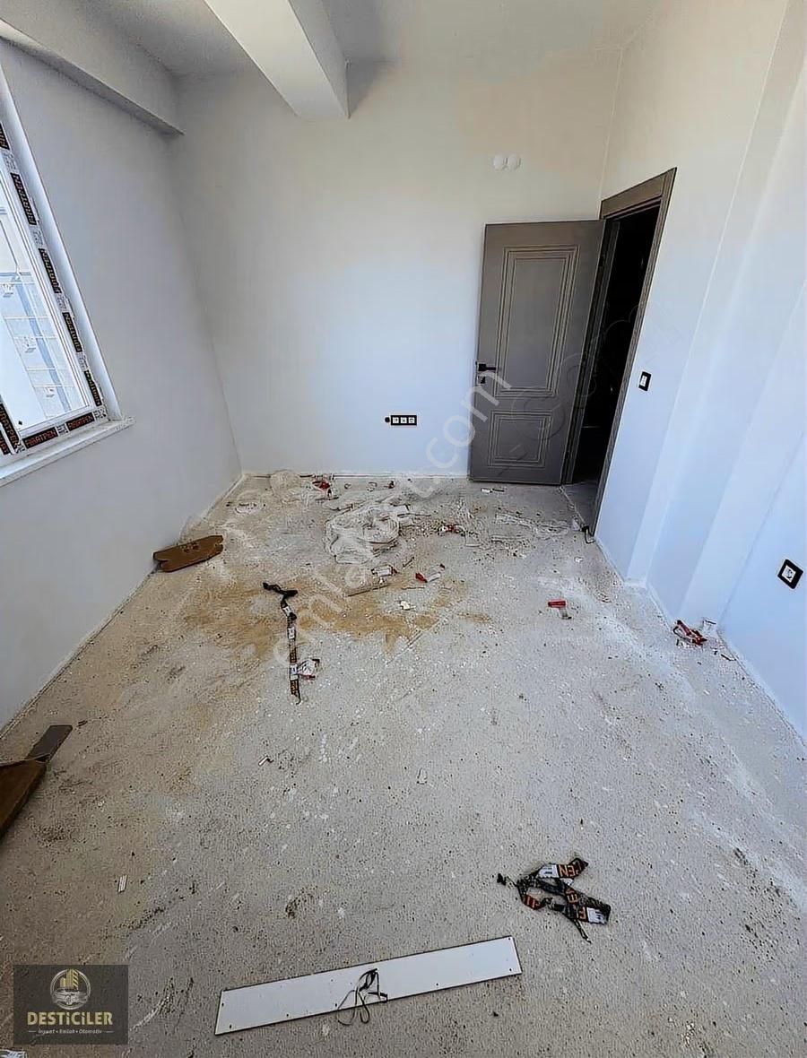 Ad-71 Evler Mahallesi Şehir Hastanesi Yakını 2+0 Lüks Daire - Görsel 2