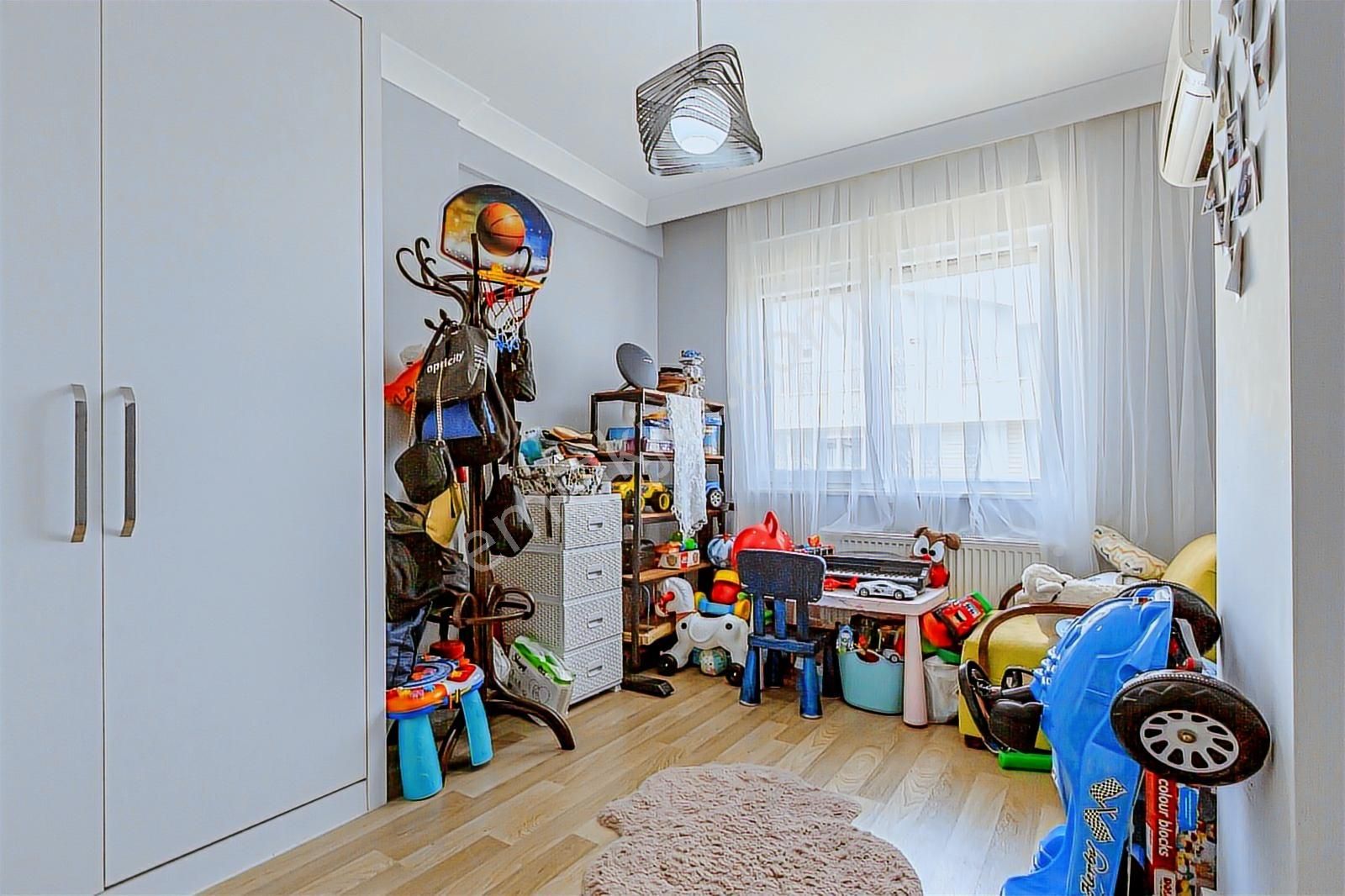 Silara Konutlarında Havuzlu Teraslı Masrafsız 5+1 Çatı Dubleksi - Görsel 3