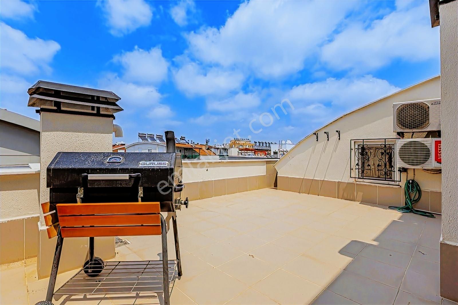 Silara Konutlarında Havuzlu Teraslı Masrafsız 5+1 Çatı Dubleksi - Görsel 22