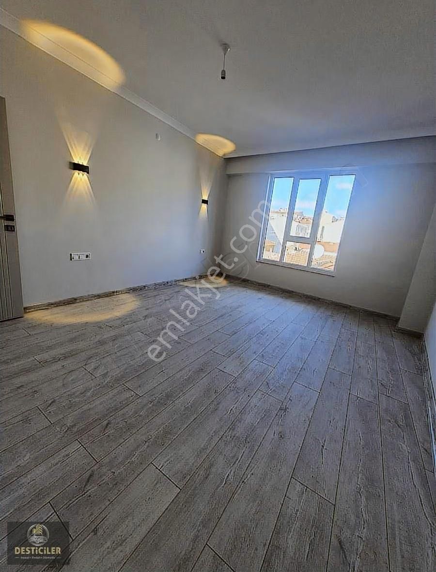 Hg-193 Çamlıca Mah. Birlik Cd.yanı Özel Garajlı Lüks 3+1 Daire - Görsel 6