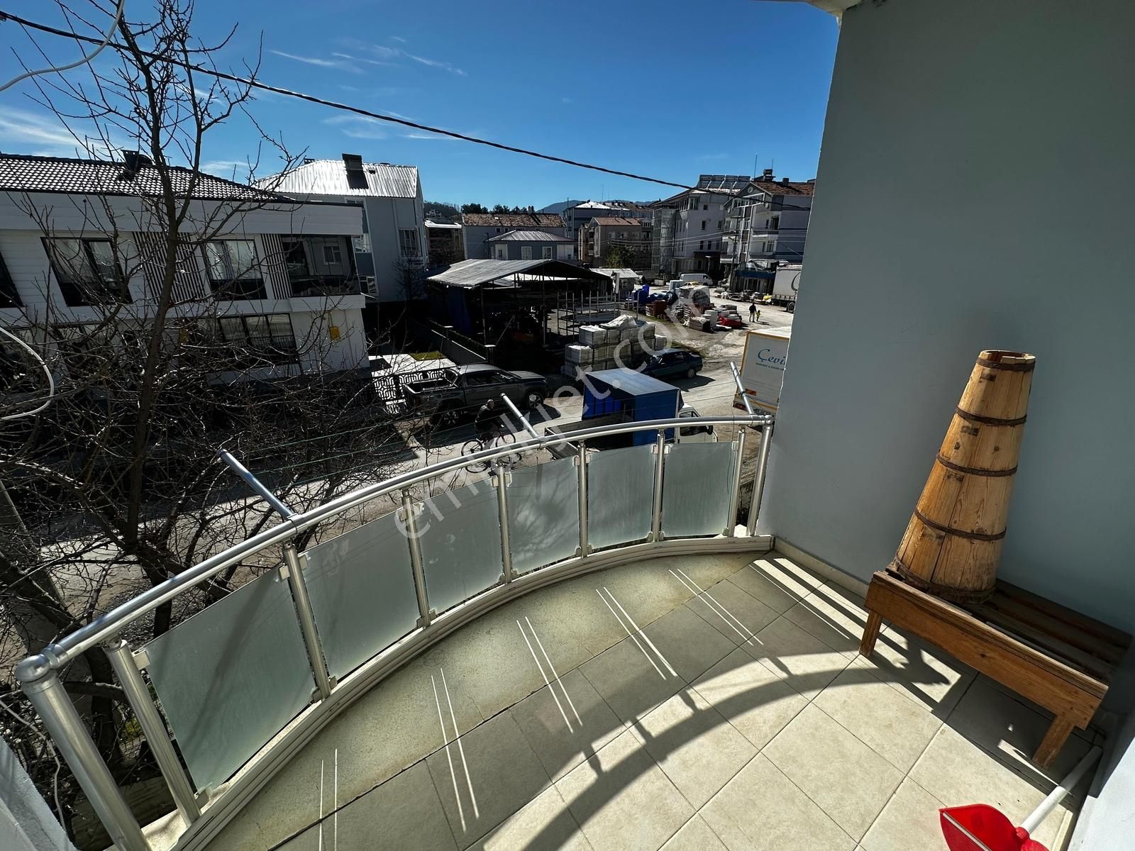 Deka Gayrimenkul'den Alaçam'da Satılık Geniş 3+1 Daire - Görsel 16