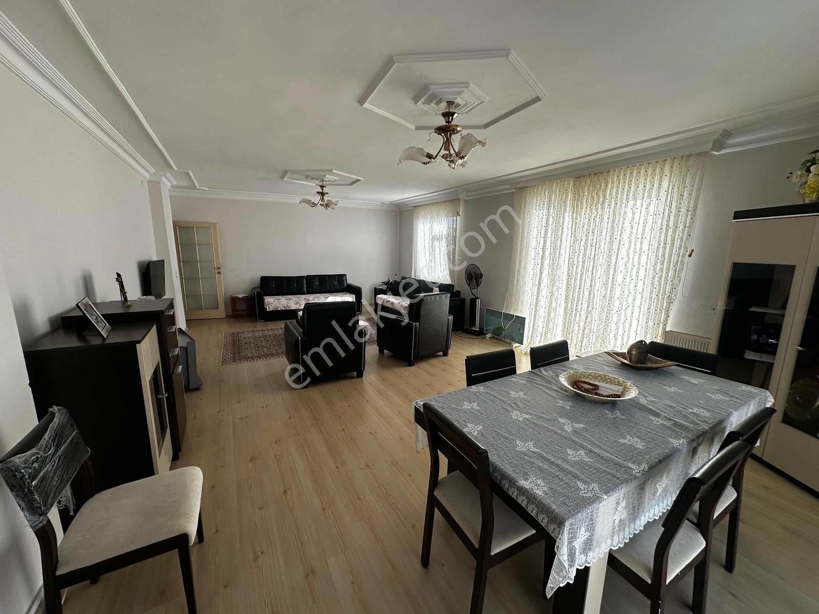 Deka Gayrimenkul'den Alaçam'da Satılık Geniş 3+1 Daire - Görsel 30