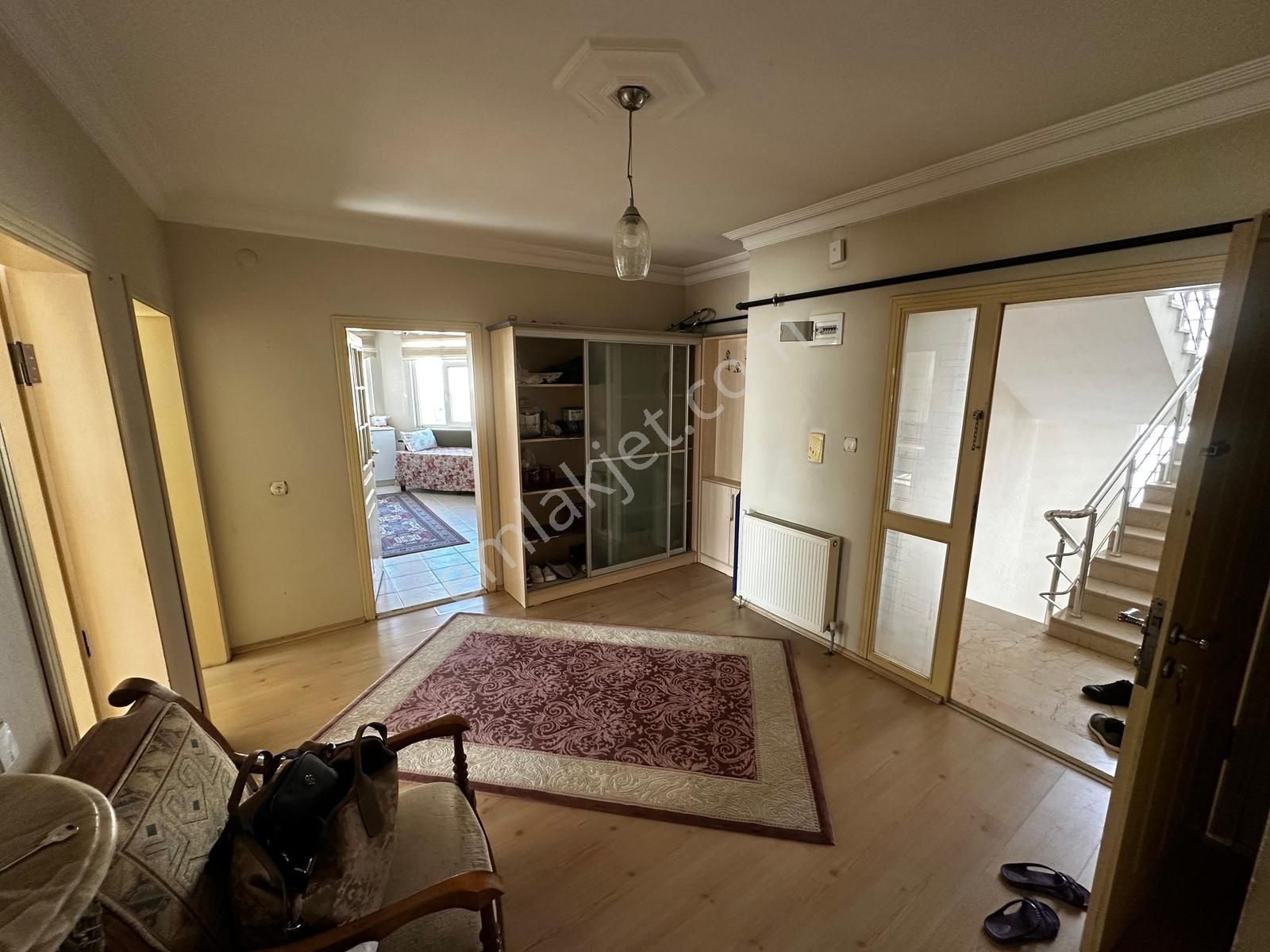 Deka Gayrimenkul'den Alaçam'da Satılık Geniş 3+1 Daire - Görsel 13