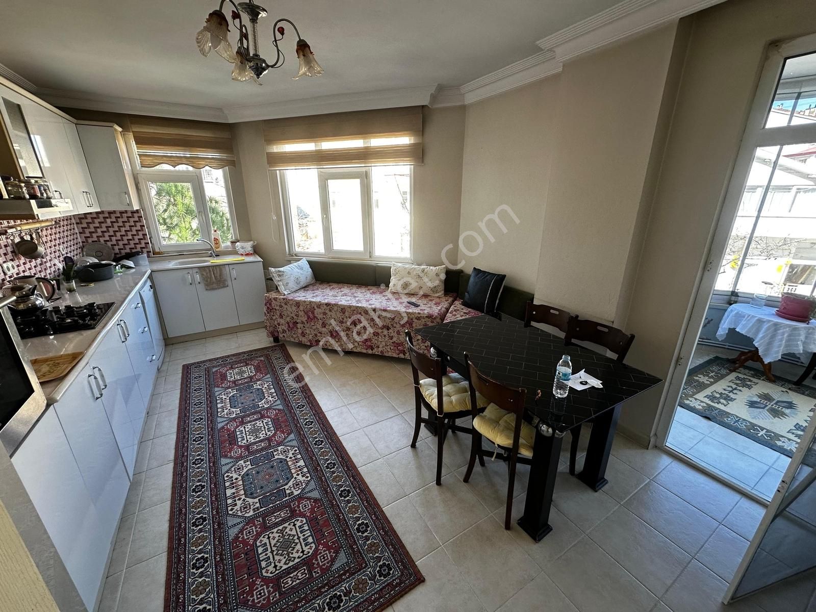 Deka Gayrimenkul'den Alaçam'da Satılık Geniş 3+1 Daire - Görsel 17