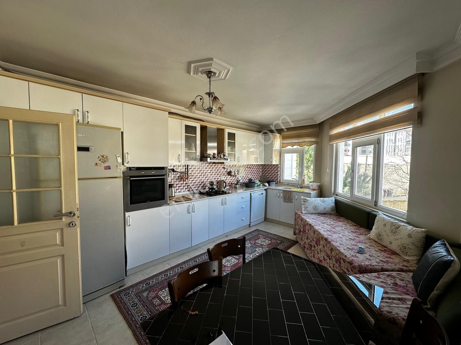 Deka Gayrimenkul'den Alaçam'da Satılık Geniş 3+1 Daire - Görsel 6