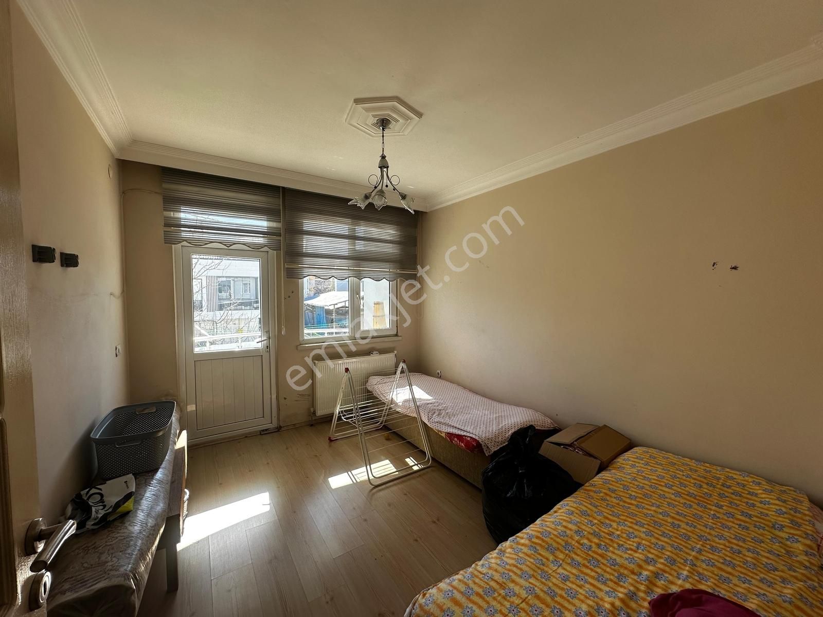 Deka Gayrimenkul'den Alaçam'da Satılık Geniş 3+1 Daire - Görsel 3