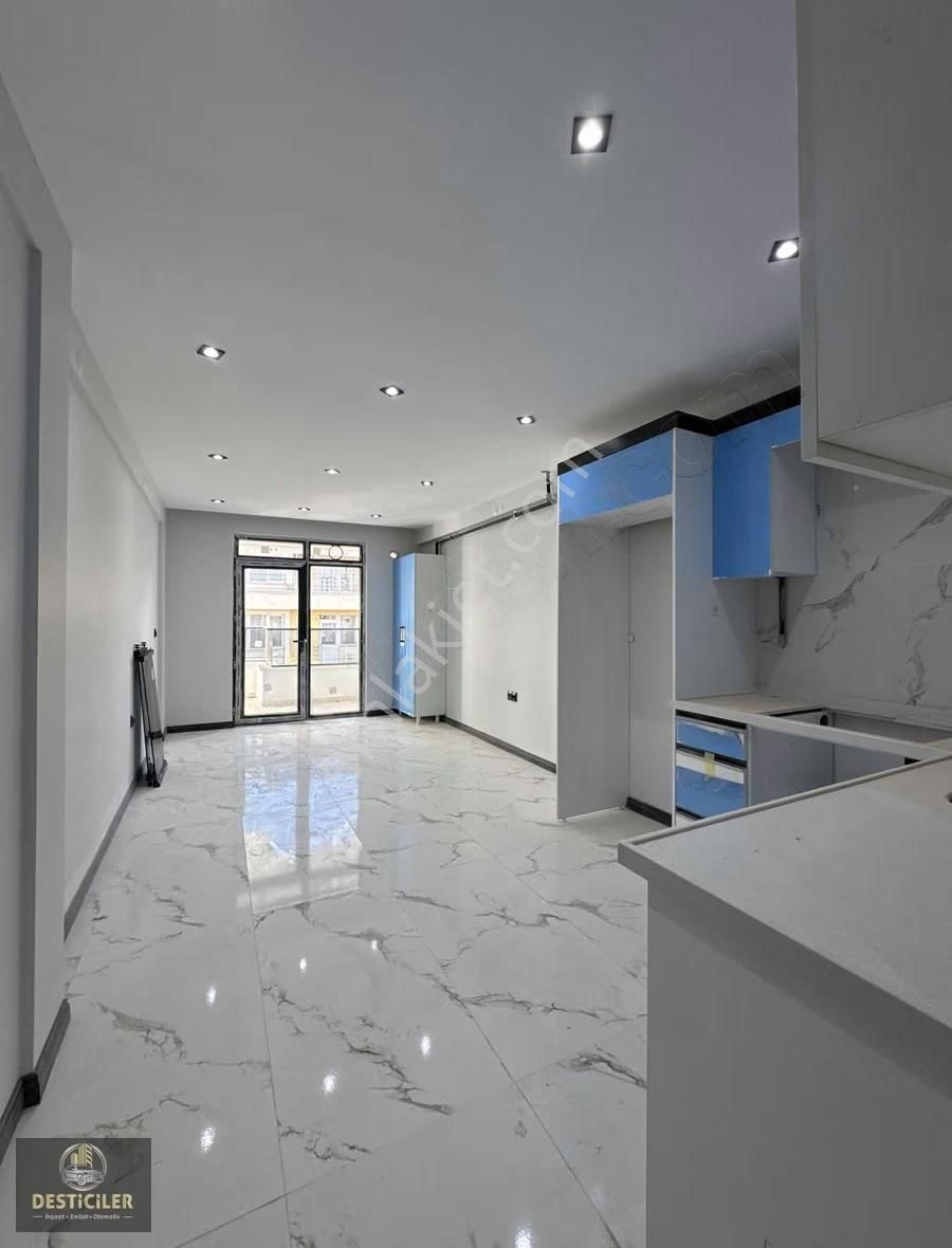 Eı-çamlıca'da Dubleks 6+1 Daire Harika Konum - Görsel 5