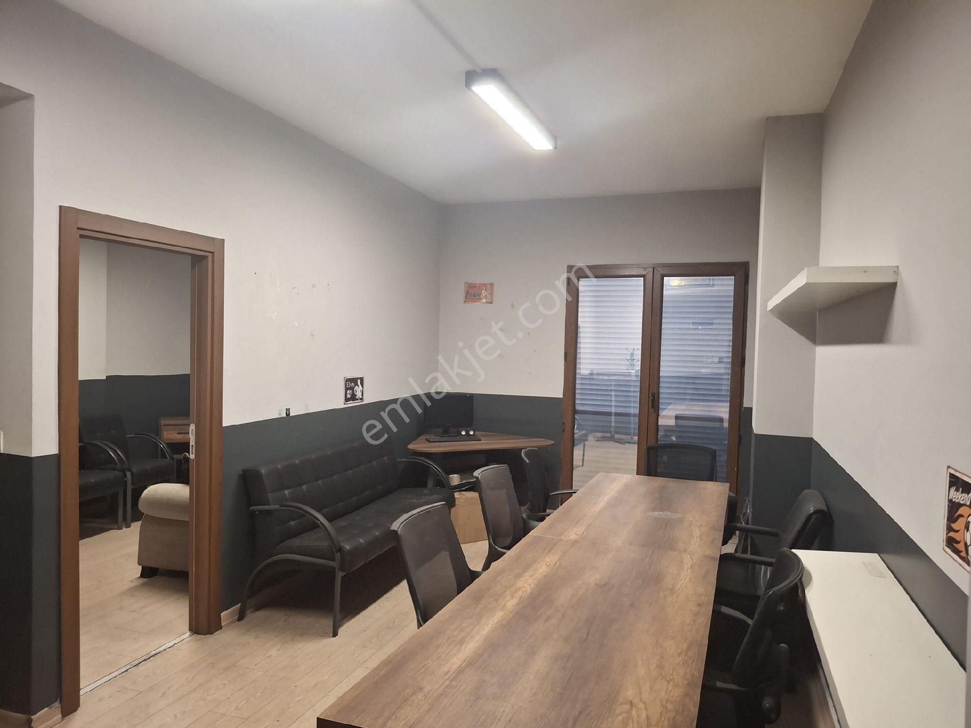 Kağıthane Çağlayan Adliye Metro Yakın Kiralık Ofisler 1+1 - Görsel 13