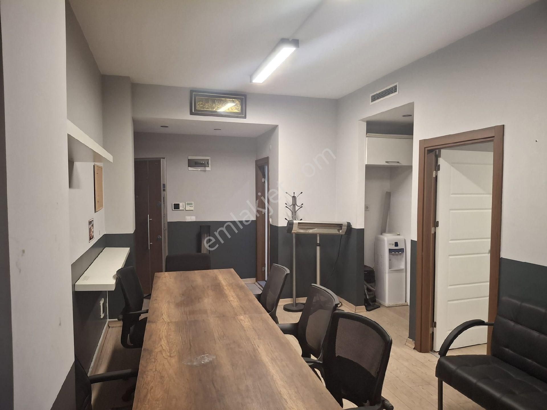Kağıthane Çağlayan Adliye Metro Yakın Kiralık Ofisler 1+1 - Görsel 2