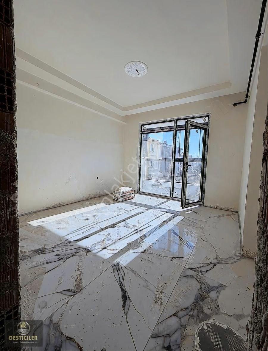 As-emek Mah. Merkezi Konum Geniş Çift Cephe 2+0 Fırsat Daire