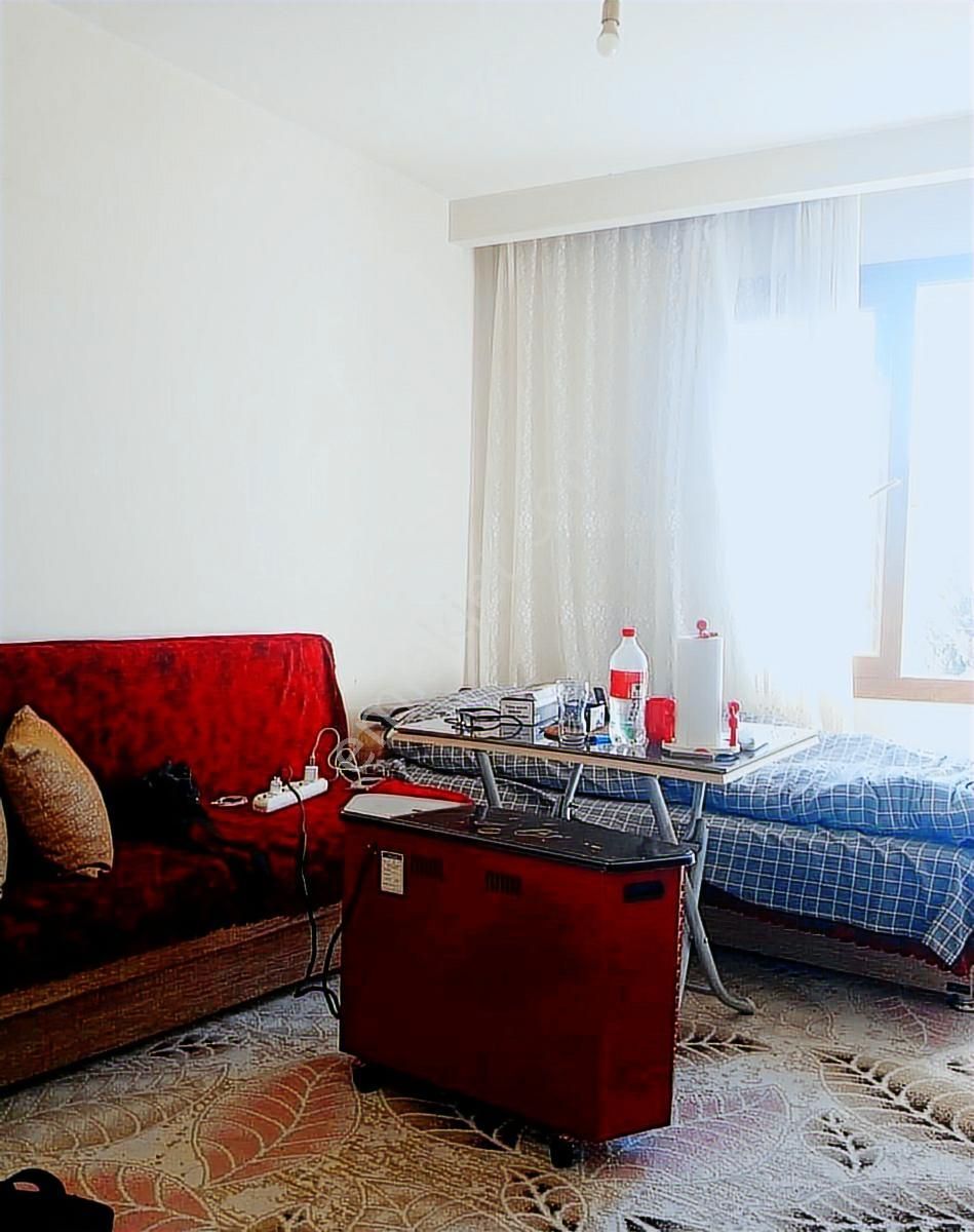 Hcl'den 1,5+1 Kuyuluk Merkezi/mezitli 55m² Neti Satılık Daire - Görsel 2