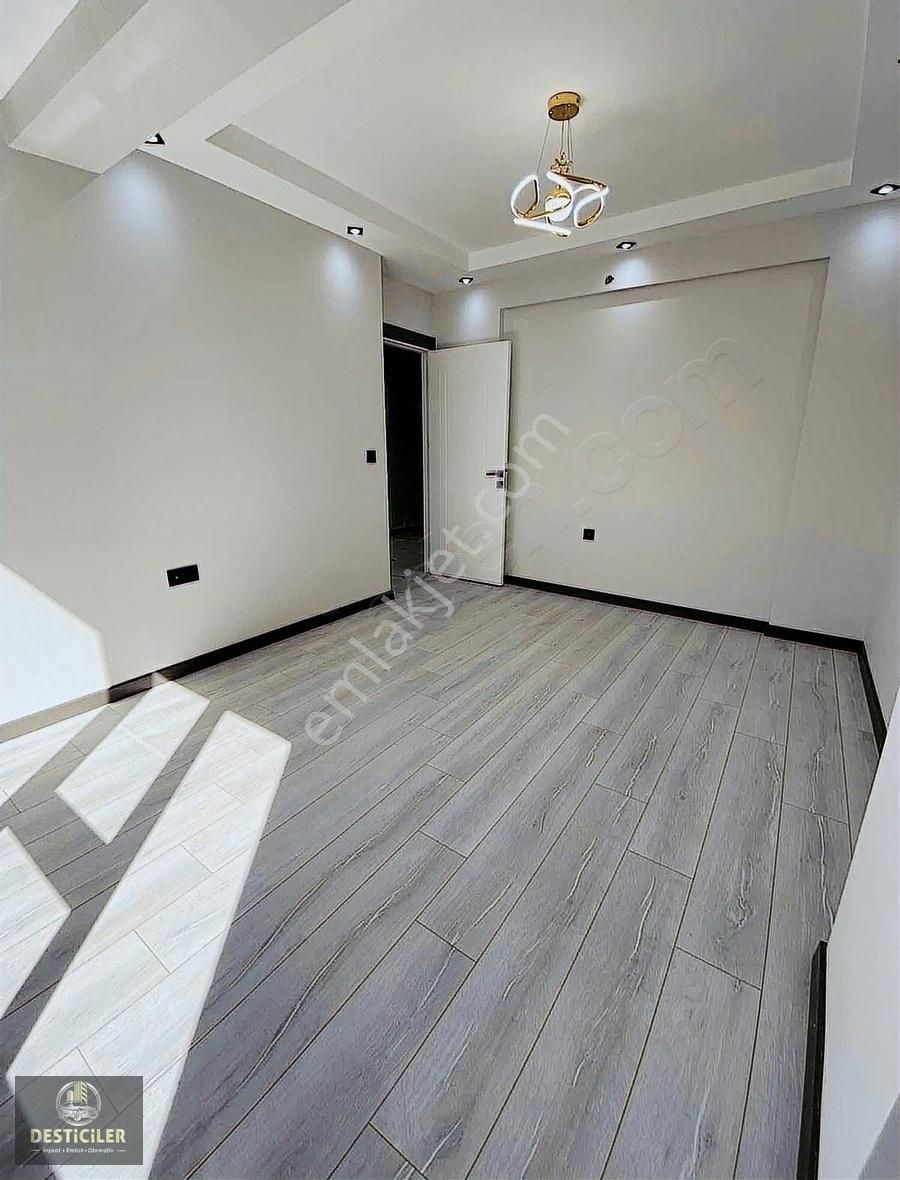 Au-çamlıcada Ebeveyn Banyolu Geniş Kullanım Alanı 3+1 Lüks Daire - Görsel 13