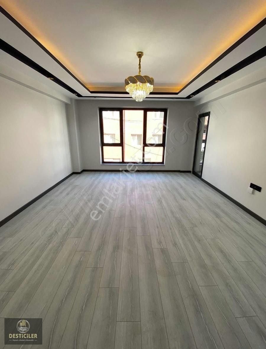 Au-çamlıcada Ebeveyn Banyolu Geniş Kullanım Alanı 3+1 Lüks Daire - Görsel 10