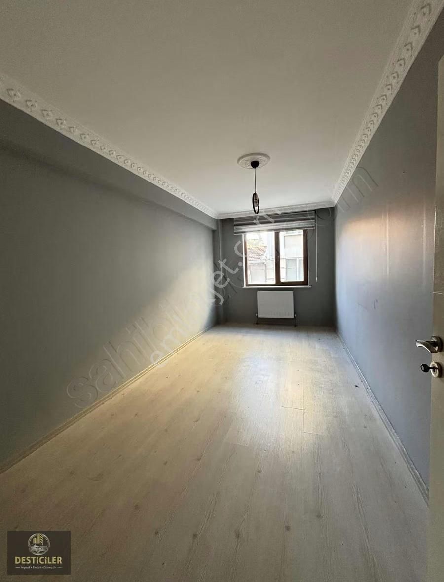 Om-desticiler Kafkas Caddesi Yakını Satılık 2+1 Daire - Görsel 4
